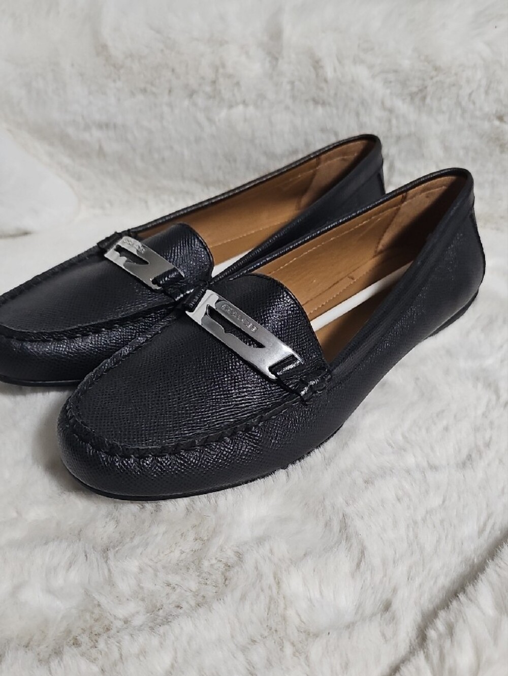 NWOT Coach Olympia Loafers - Picture 4 of 13